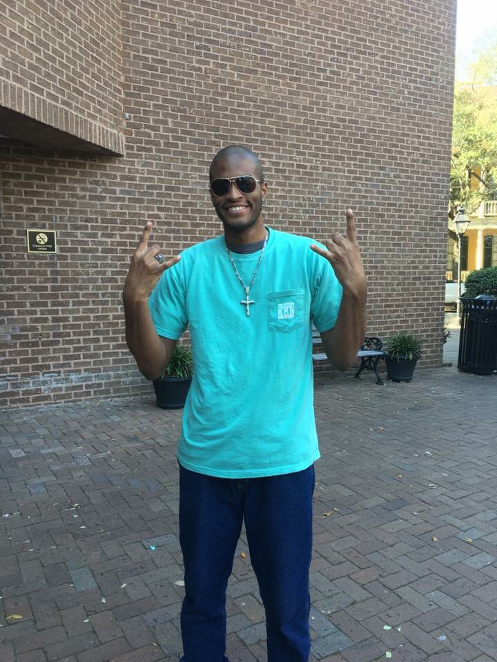 BestBuddiesCofC's tweet photo. Danny and Carl love our #SpreadTheWordToEndTheWord t-shirts this year! #BBCofC https://t.co/lHywHYwMKa