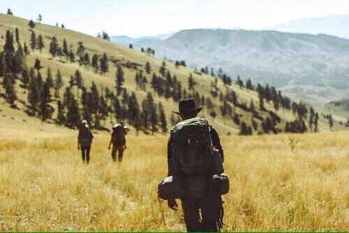 Alextrxm's tweet photo. Je veux partir en road trip avec mes amis 🌍😏🔥 https://t.co/HQQqrBOjl2
