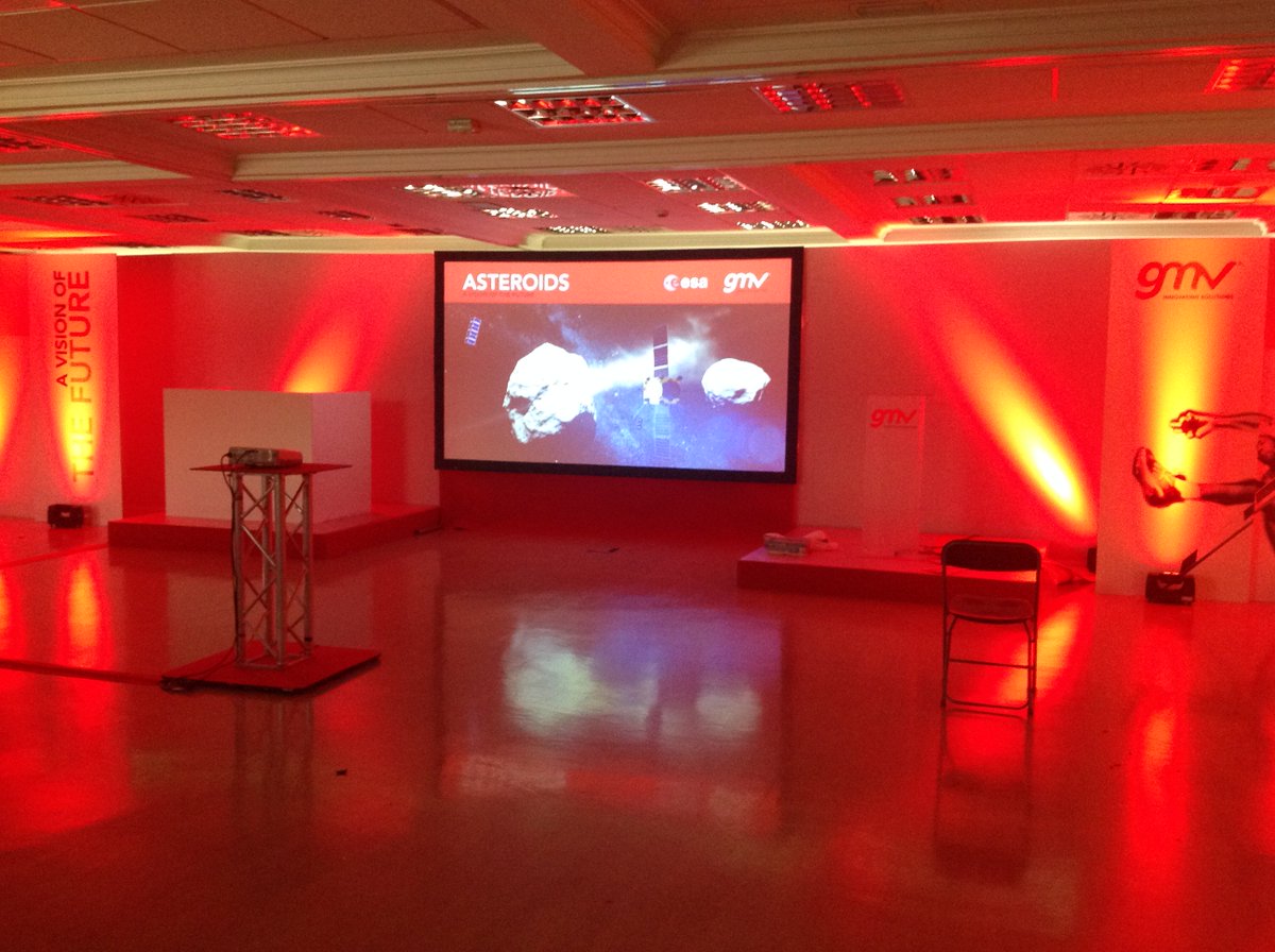 infoGMV's tweet photo. Everything is prepared for his afternoon conference "Asteroids: A vision of the future" #AIMVisionOfFuture https://t.co/P8aH4LaJh3