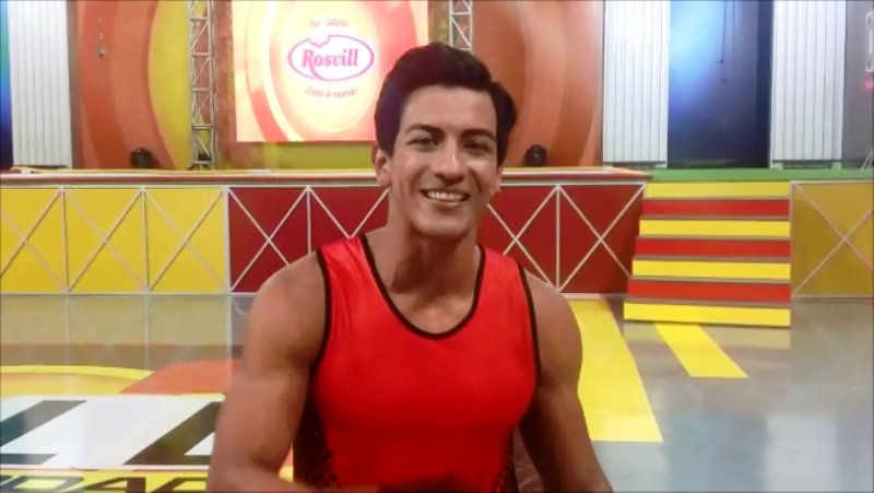 Impresiones de Hjalmar, capitán del equipo rojo en el primer programa de Calle 7 El Salvador esmitv.com/noticias/capit…