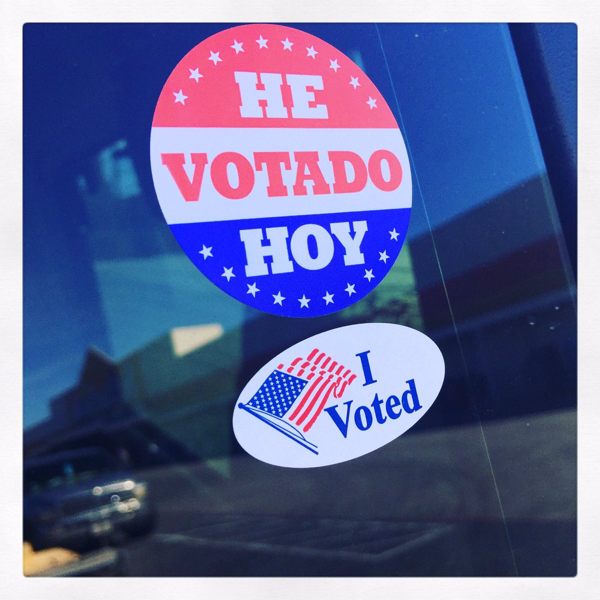 gaalonso2's tweet image. Voted for decency today! Grabbed the Spanish sticker too coz it looked way cooler!

#SuperTuesday🇺🇸 #VoteForDecency