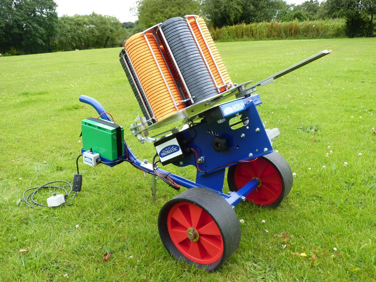 promaticltd's tweet photo. COMPETITION - RT TO WIN A MERLIN ON TROLLEY - WINNER WILL BE ANNOUNCED ON 31/03/2016 #SuperTuesday #clayshooting https://t.co/ktONVSmvp1