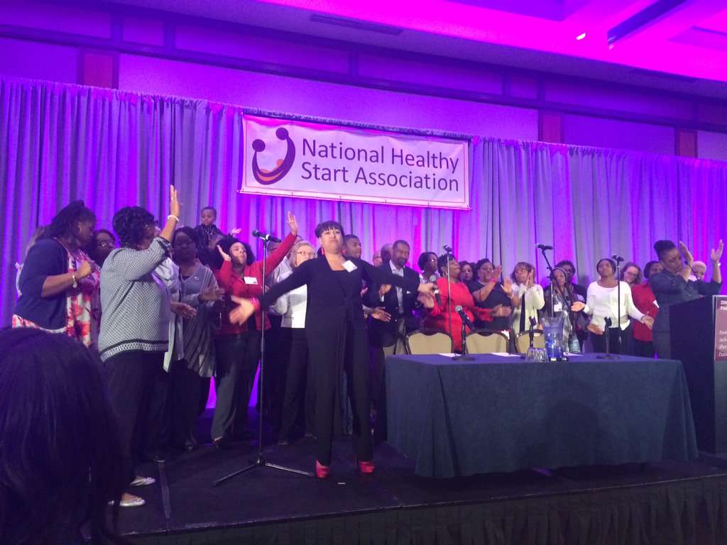 Modphyllis's tweet photo. @NatlHealthyStrt #nhsasc16 Healthy Start choir sings, #inspires #expectthegreat https://t.co/v8mk72qsta