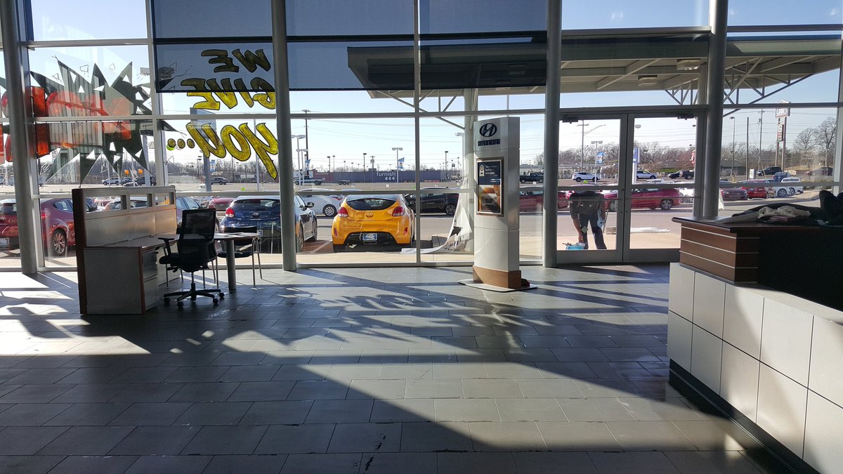 AECEClean's tweet photo. Putting the Final Cleaning Touches on Wyatt Johnson Subaru in Clarksville. Another T.W. Frierson Contractor job. https://t.co/VnQeIPbWJG
