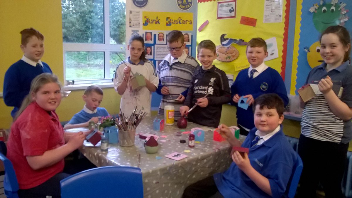 Business Beginnings company Junk Busters from Killylea PS working on upcycled products! #EnvironmentalEntrepreneurs