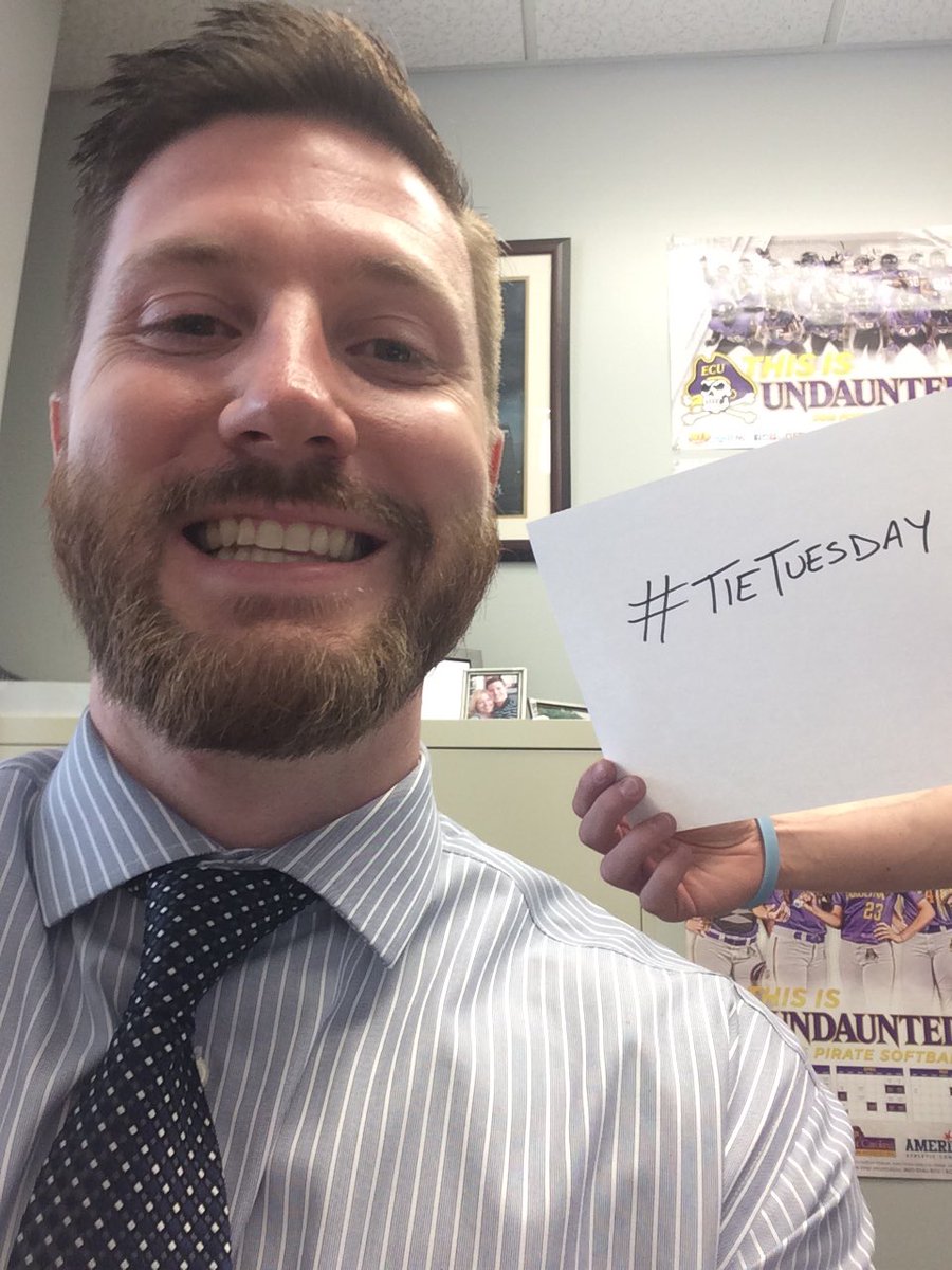 I believe this puts us in compliance with #TieTuesday <a href="/coachboverton/">Brian Overton</a>