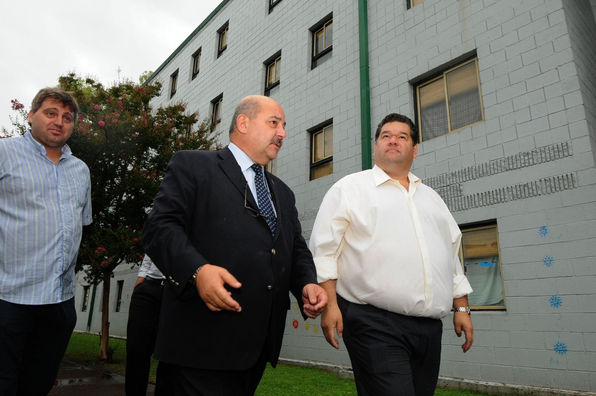 Tauber en <a href="/AlbergueUNLP/">Albergue UNLP</a>: "se está trabajando para completar cuanto antes el 3° módulo habitacional" <a href="/joaquinMSoler/">Joaquin Msoler</a>