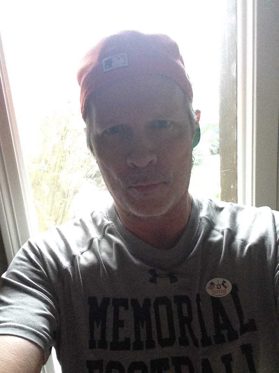 CynicalLongkat's tweet image. Cast my ballot for Bernie 1st thing this a.m. @TexasForBernie #FeelTheBern #Sanders2016 #WeNotMe #SuperTuesday