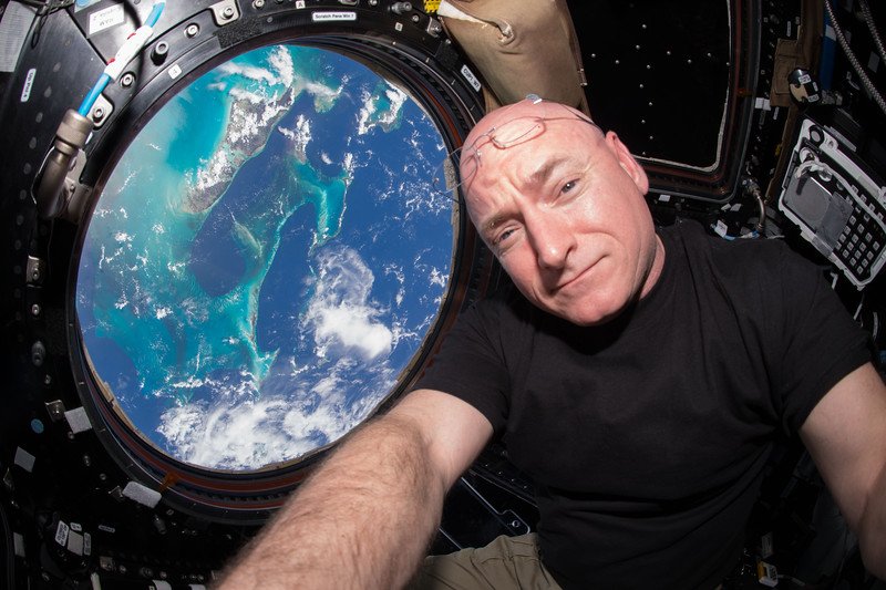 After a record-breaking year in space, astronaut #ScottKelly:  returns to Earth on Tuesday dpo.st/1QI8Xor