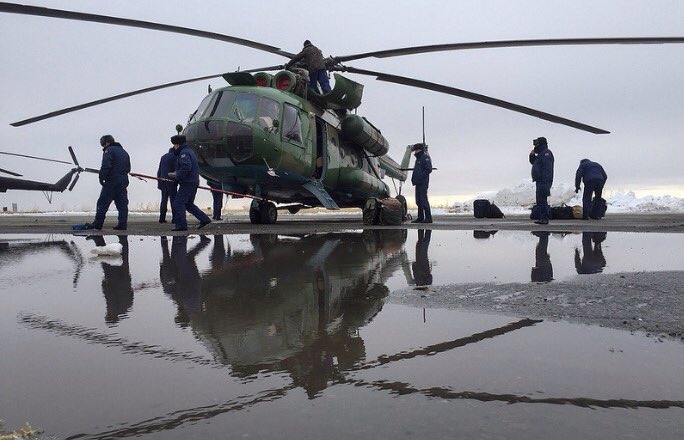 ASTRONOMIA10's tweet photo. ESA_Italia: RT Astro_Wheels: Our teams are in position around the landing zone in Kazakhstan. #YearInSpace #Homewa… https://t.co/dGvb4UojLS