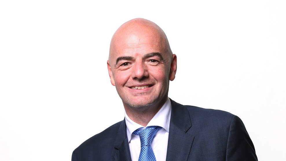 qatarliving's tweet photo. New FIFA president confirms 2022 World Cup will remain in Qatar.. https://t.co/OH0LwIZqlr #2022 #FIFAWorldCup #Qatar https://t.co/Ms8koHGODU