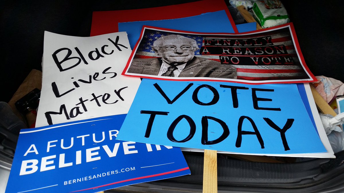hsvforbernie's tweet photo. We've voted. Now we're hitting the streets!
#feelthebern #bernieyall #NotMeUs #nofirewall #supertuesday https://t.co/EFtCbqAQq8