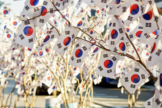 styleguideform's tweet photo. Why are Koreans celebrating March 1st?
#kpop #KoreanIndependenceMovement #SamilMovement
https://t.co/xJ1TzG0gWJ https://t.co/VGASwfZeBg