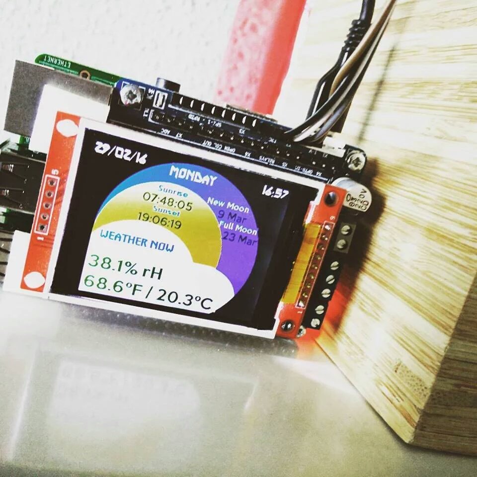IngeniApp's tweet photo. @techhelpkb @ABC Weather station with #RaspberryPi3 and #IRP102 https://t.co/kVOGyRKRtp