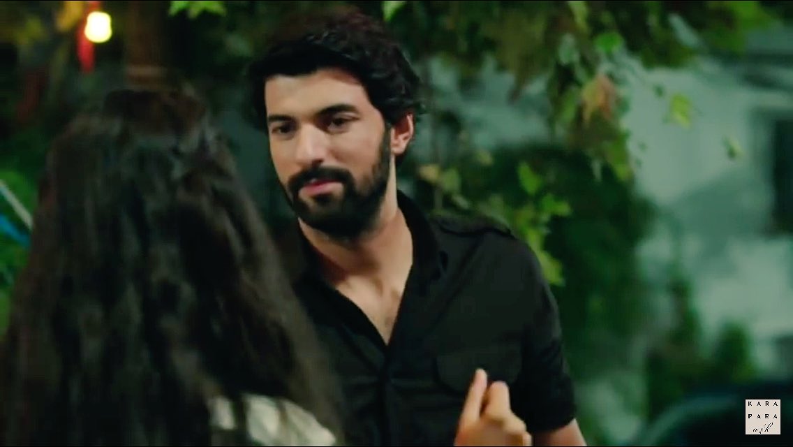 gulumse_pls's tweet photo. #BugünGünlerdenKaraParaAşk tı💎 #EnginAkyürek #TubaBüyüküstün #KaraParaAşk #ElifÖmer #ElMer #Elmerce #ElmerEfsanesi 💕 https://t.co/e9qb17GzXQ