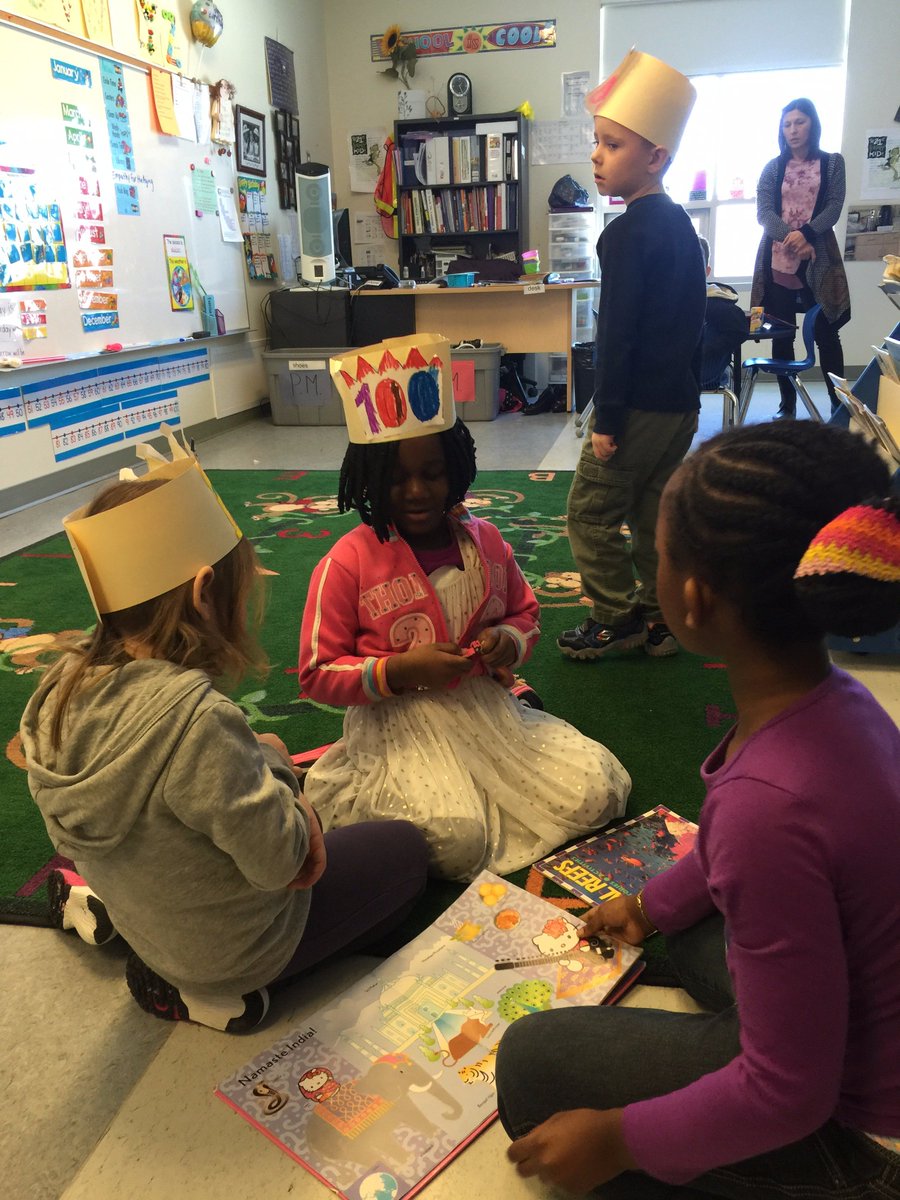 FMPSD's tweet photo. Fun 100 Days of School Celebration @WGHillElem yesterday #YMM #RMWB #funcounting @DonnaDa09577657 @annaleeskinner https://t.co/5pFlaSwfwU