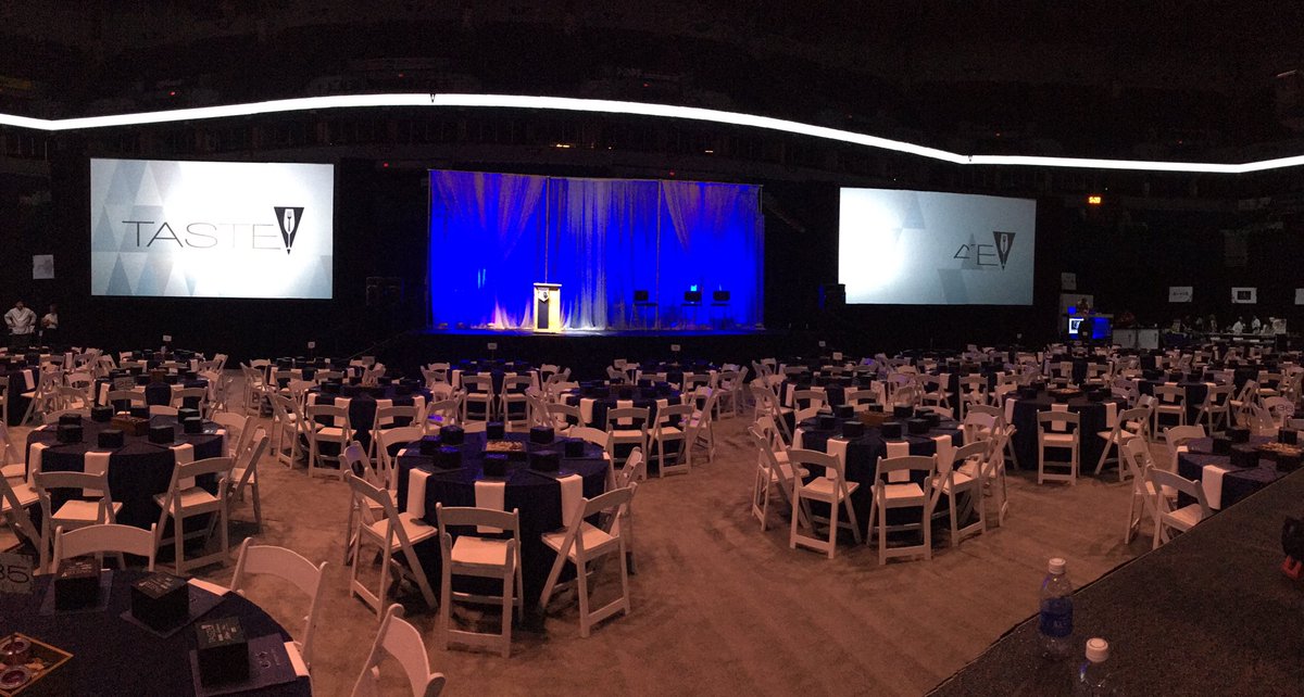 MinnesotaMunn's tweet photo. #TasteOfTwolves getting ready for our guests https://t.co/R99EFjkjeE