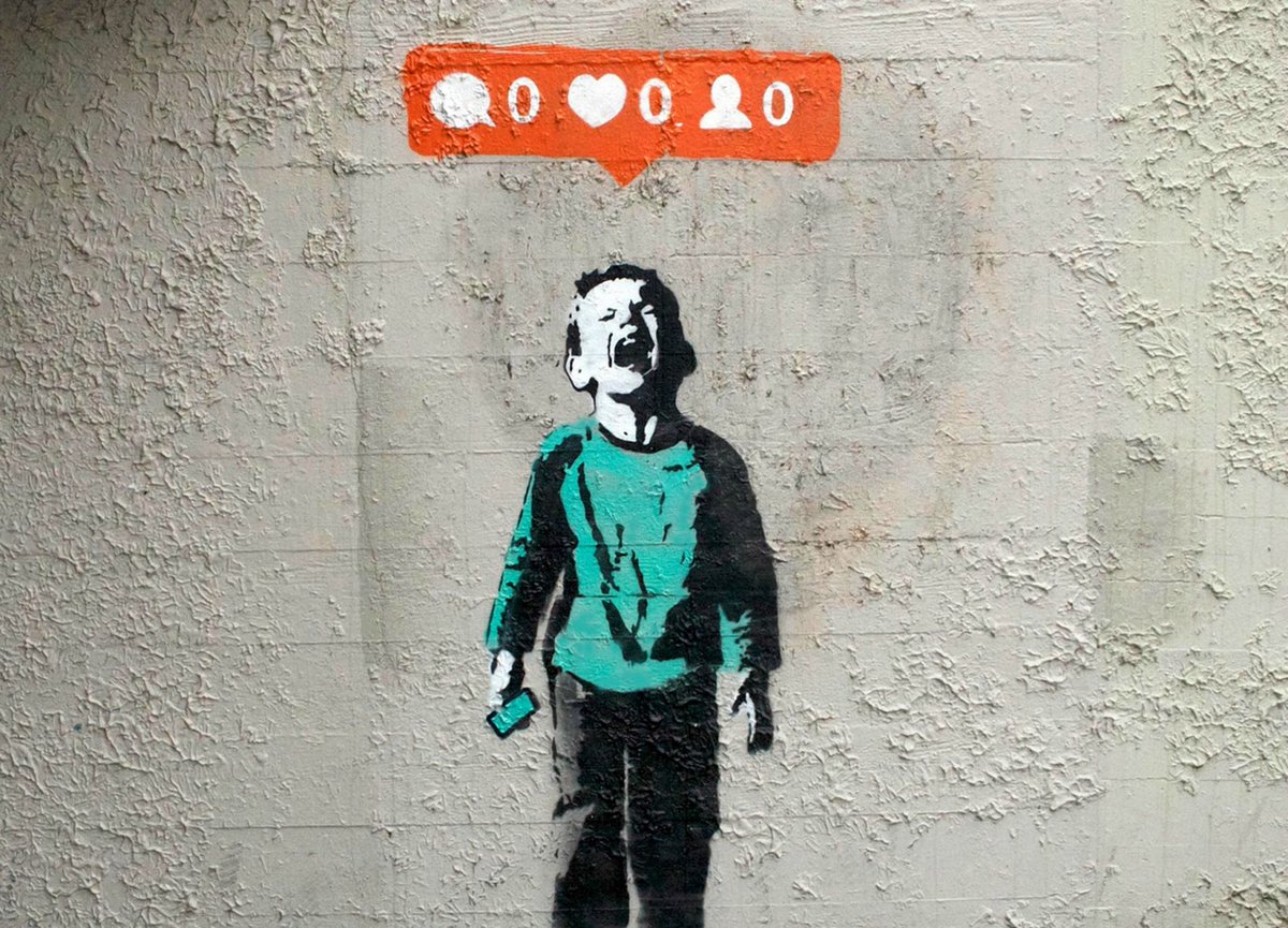 ia_siles's tweet photo. He definitely knows how to sum things up in a single image #banksy https://t.co/WCLgGpJXZX