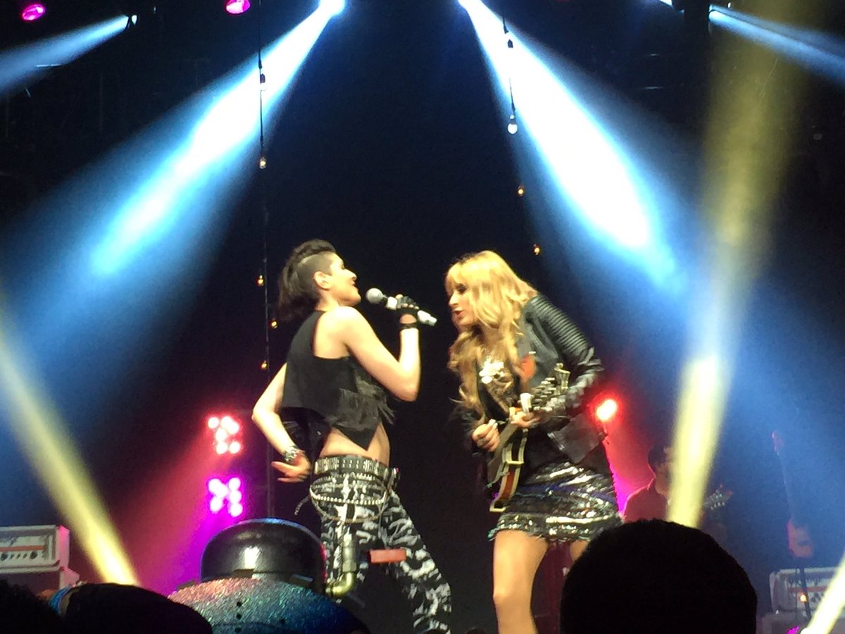 HaAsh_Merida's tweet photo. Esto fue lo que pasó en #Mty con @haashoficial, ahora pasará el 18 de junio en #Mérida en @Coliseo_Yucatan https://t.co/A1r4RMjoH8