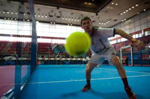 quedarpadel's tweet photo. La #ContraPared en #padel debemos usarla como último recurso, aquí el porqué:
https://t.co/erKuZKWinK https://t.co/pcAJjMYLNQ