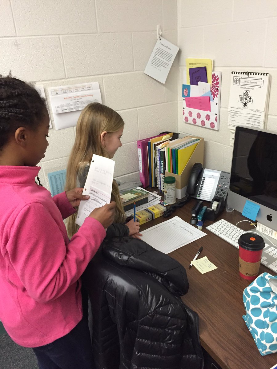 Two students phone interviewed Stephanie Hightower today! Thanks @MsForce4thgrade for setting it up! <a href="/HZNElementary/">Horizon Elementary</a>