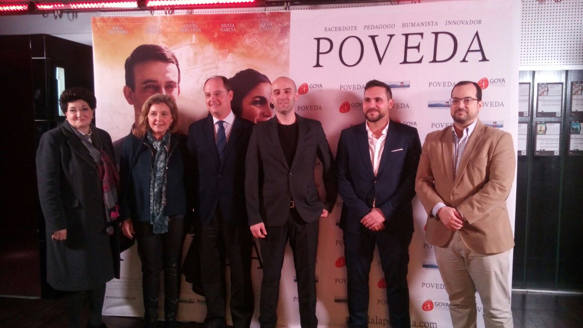 mk2cines's tweet photo. ¡Gran acogida para #PadrePoveda en la #PremiereCinesur en presencia de su director #PabloMoreno! @NervionPlaza https://t.co/gRoBWgputM