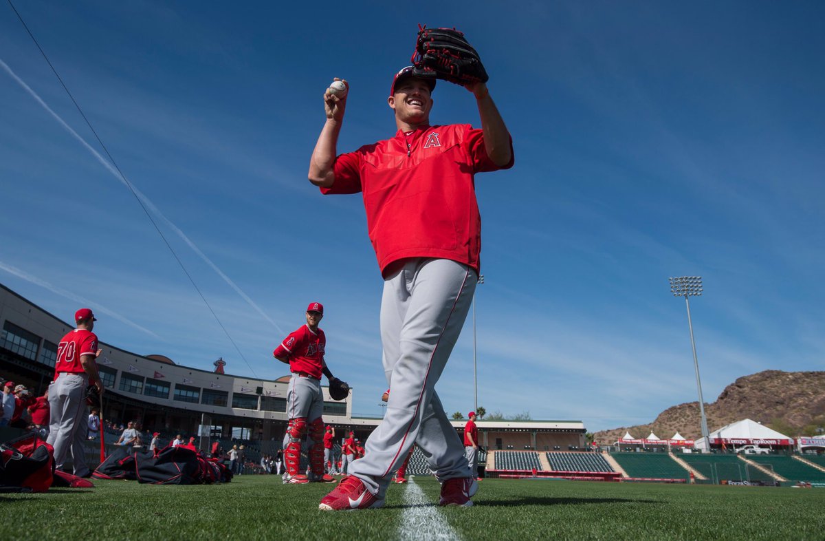 Angels's tweet photo. All smiles at @DiabloStadium!

Our first #LAASpring game must be tomorrow 😏 https://t.co/8ZkT0O6cYt