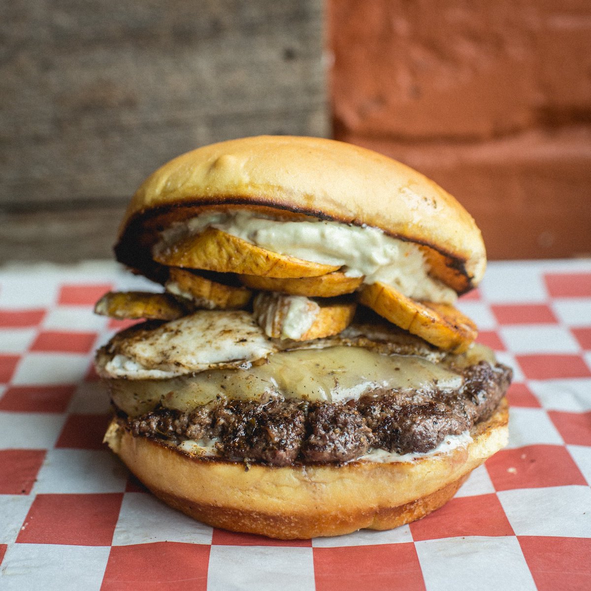 lilwoodys's tweet photo. This week's special: @Solzilla's #SolBurger! Avocado Lime Mayo, Egg, Fried Plantains, #Beechers No Woman Cheese https://t.co/01zHpjFtwA