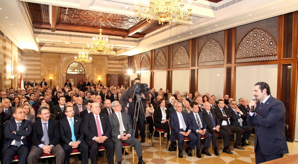 الحريري أمام العائلات البيروتية: التاريخ لن يرحم "حزب الله"
on.fb.me/1oMPWuH