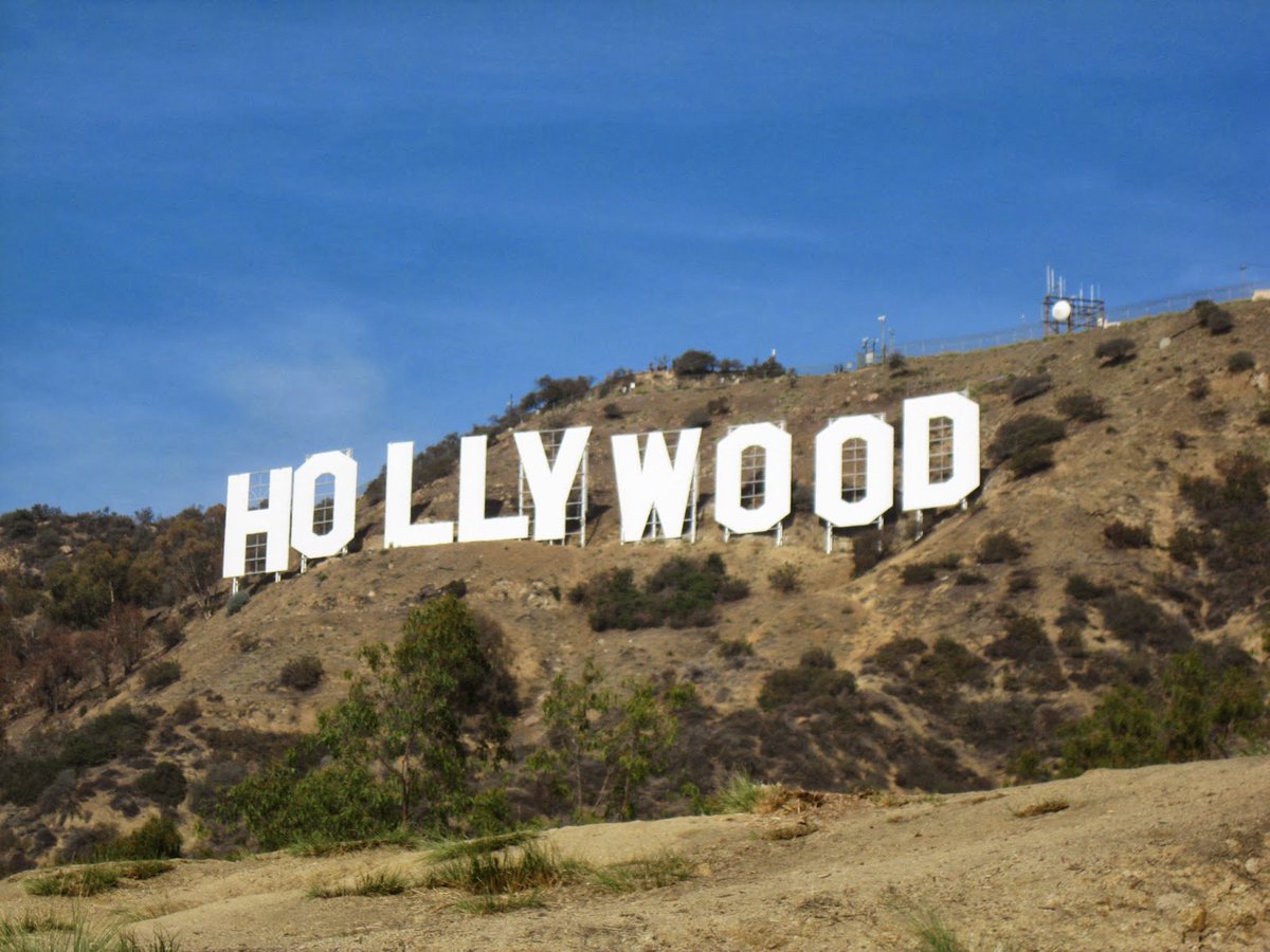 platlocs's tweet photo. On Location for Filming in Beverly Hills  #Film #Locations #LosAngeles https://t.co/iEQRr8gMEa