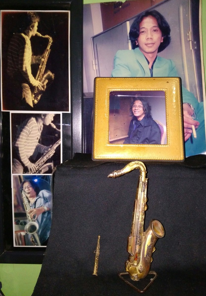 Sax among the pictures....<a href="/yuserajab/">Darius Permada Buana</a>