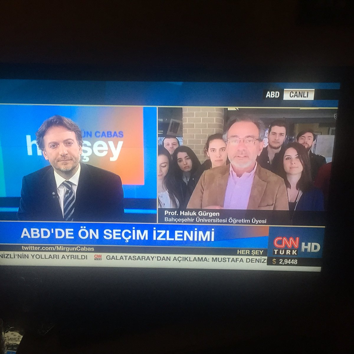 İşte yeni nesil üniversite ve eğitim. BAU iletişim öğrencileri siyasal iletişimi ABD seçimlerini İzleyerek öğreniyor