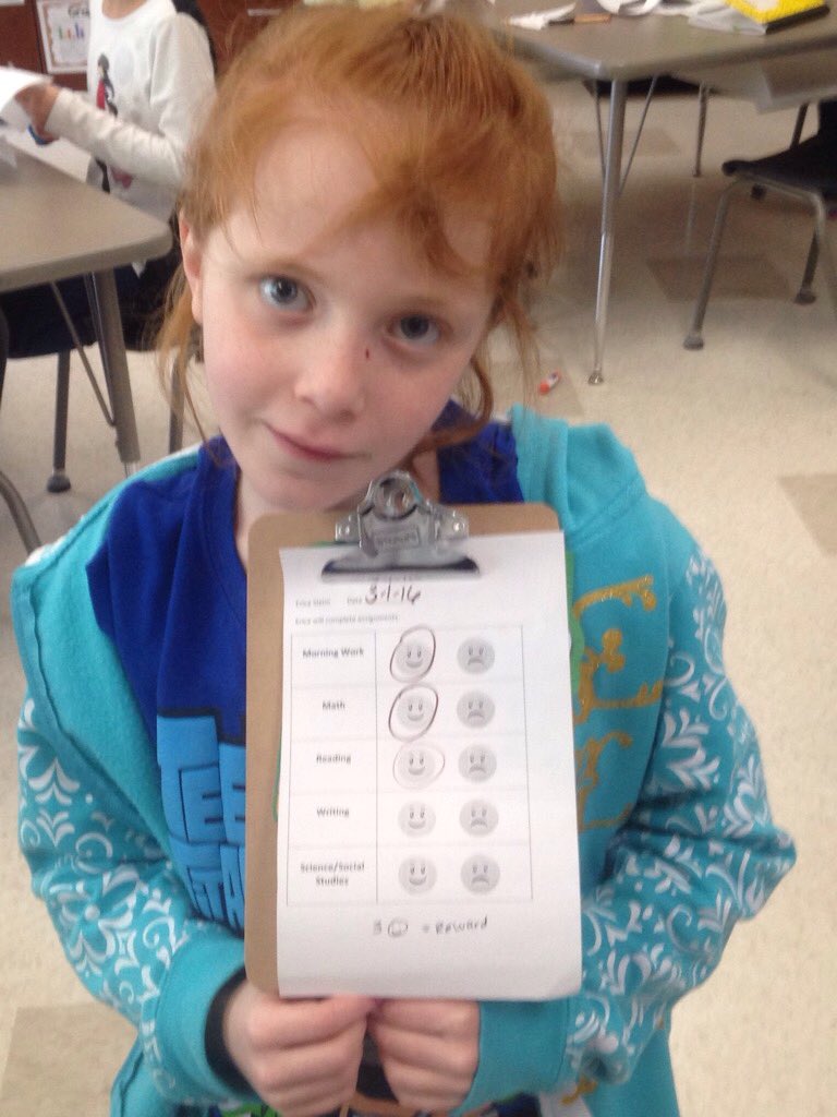 kherndon82's tweet photo. I'm proud of this girl for working hard to earn those smileys by completing her work! #visualswork #RCEMarchMadness https://t.co/xhVR71Kiea