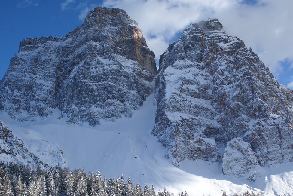 DolomitesUNESCO's tweet photo. #Grazie partecipanti #eductour, grazie @RifCittadiFiume, grazie #Pelmo: giornata fantastica nelle #Dolomiti #UNESCO https://t.co/IRDcOVomO7