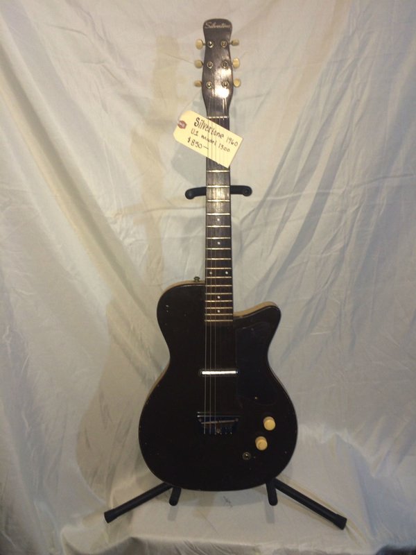 1960 Silvertone U1 Model 1300 ow.ly/YVSfJ #guitarsforsale #guitar #eletricguitar