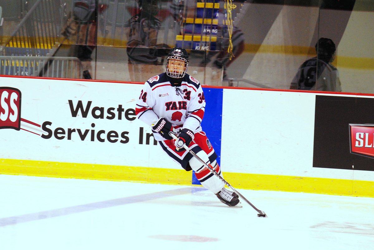 BCHLSmokeEaters's tweet image. Smokies have also Committed to 99F Henry Rhyu! @henryrhyu trailsmokeeaters.com/smokies-announ…