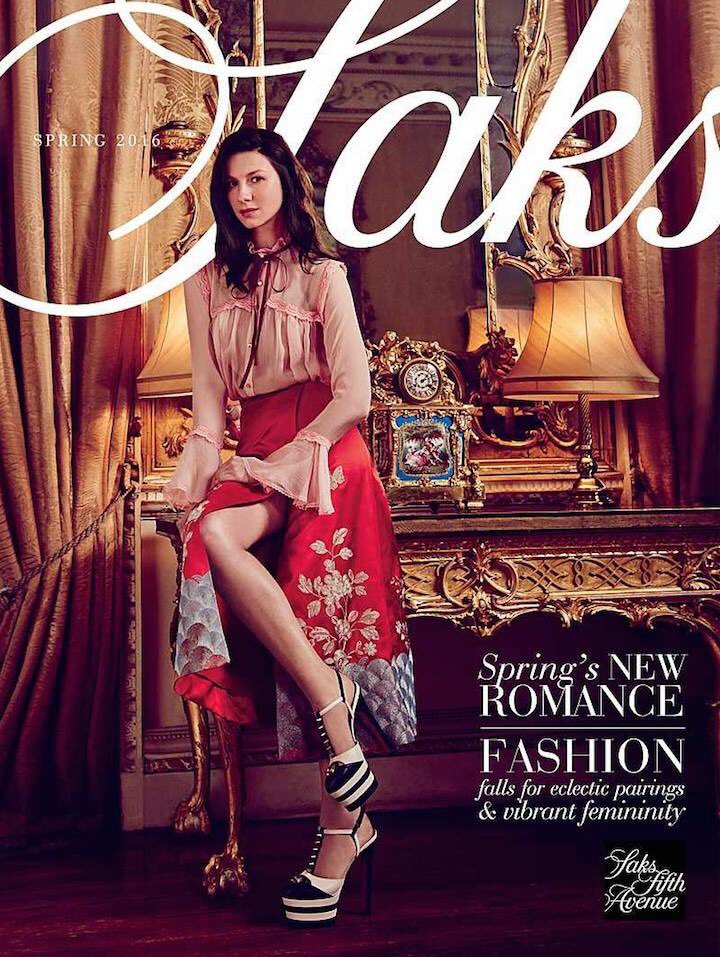 SamHeughanIta's tweet photo. New cover of Sam Heughan and Caitriona Balfe for Saks Fifth Avenue! ❤️😍 #Outlander https://t.co/xbbAfT9p9p