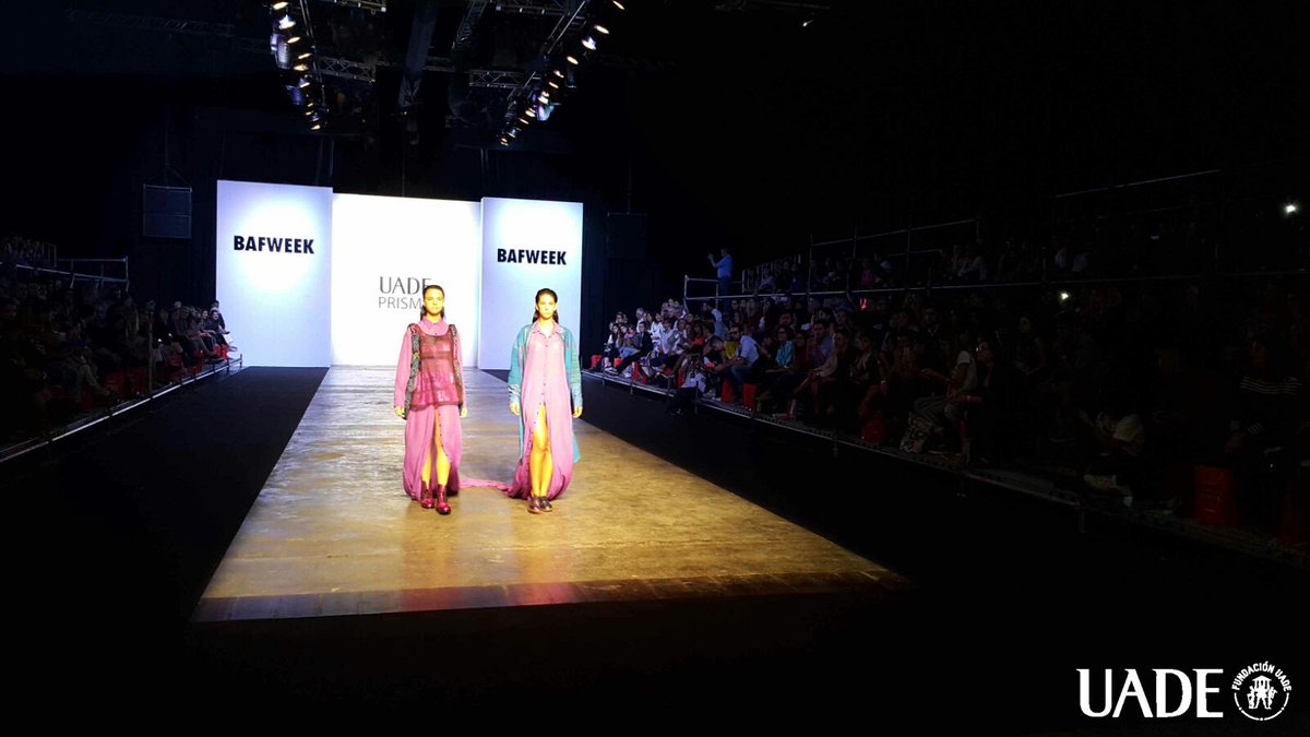 UADEoficial's tweet photo. Pasarela #UADEPrisma en la #Bafweek 2016. @BafweekOficial https://t.co/geZgfHhDbW