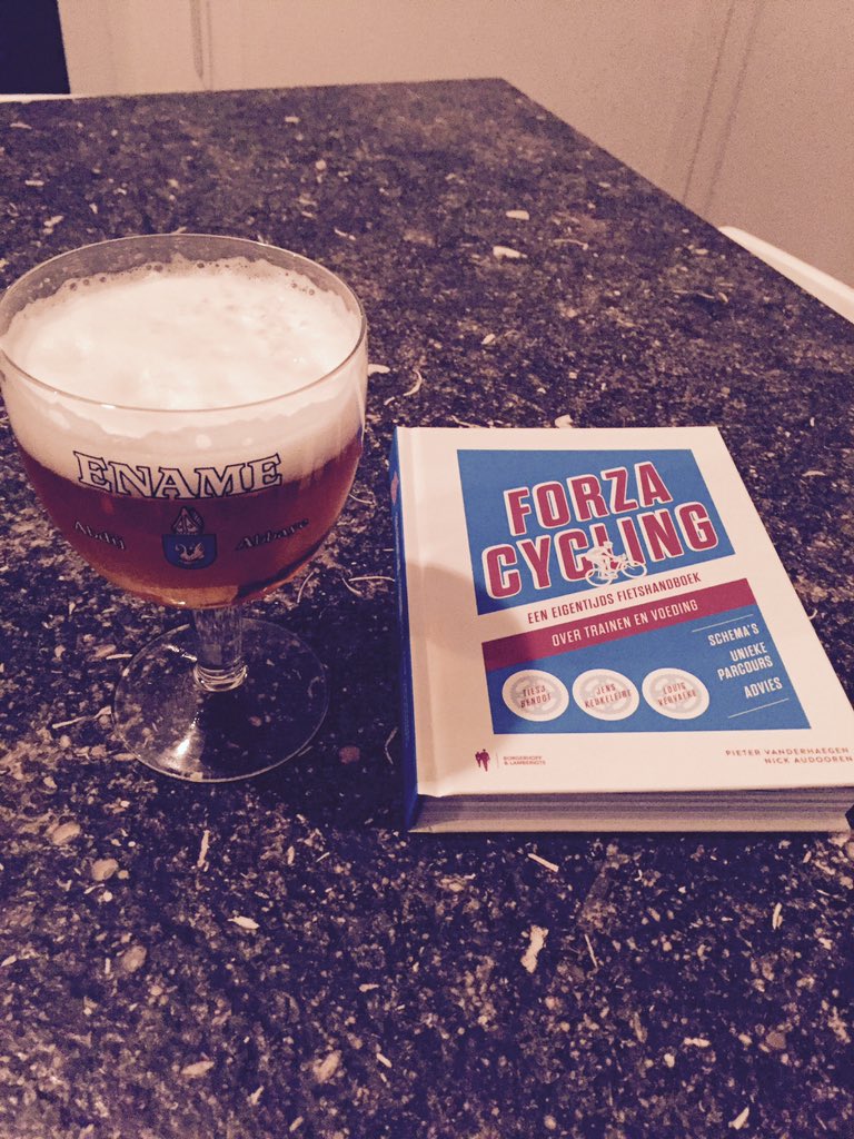 rwoestenborghs's tweet photo. Finally...Time to read! #ForzaCycling @forza_nick @LL_eon @BLPublishers https://t.co/cY3ciCUuXD