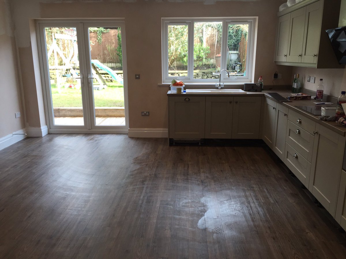 ClewarthW's tweet photo. Karndean Opus fitted today,looks very impressive! https://t.co/8an06uwkj7