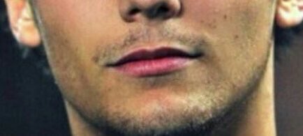 baloolwt's tweet photo. Now, look at those lips https://t.co/nX2i8AB7Z4