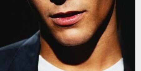 baloolwt's tweet photo. Now, look at those lips https://t.co/nX2i8AB7Z4