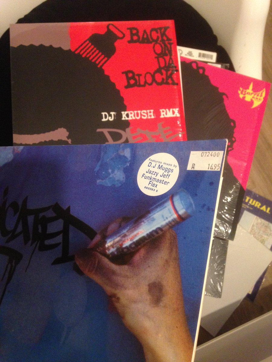 mason_desmond's tweet photo. @discogs tracking my oldschool hiphop vinyls with the new #DiscogsApp #funkdoobiest #peterock https://t.co/Vcv8tABx0n