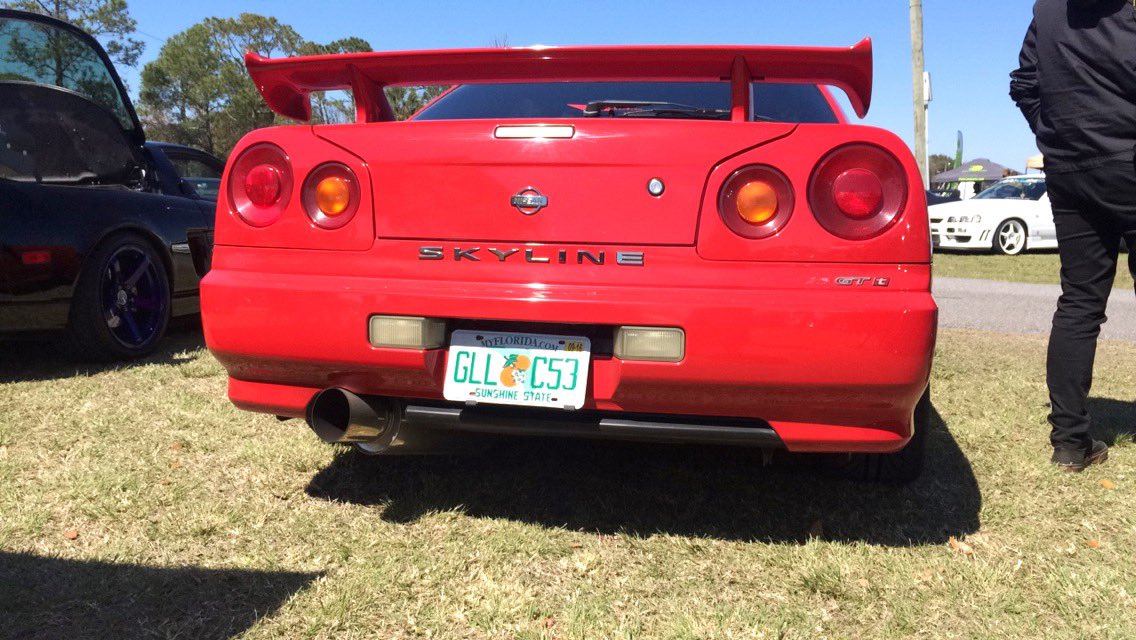 Mannie_Ferreira's tweet photo. Lil bit of ass for y'all on this purty day #BlackOpsPerformance https://t.co/3hJ3gWAY3i