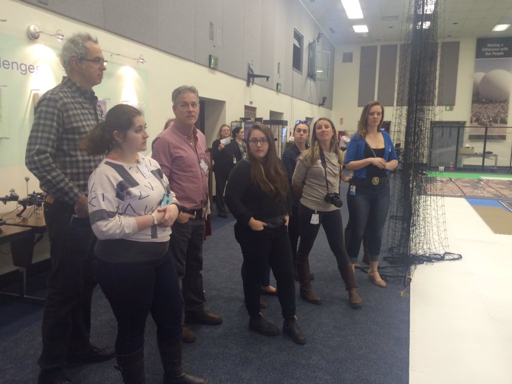 AutonomyIncub8r's tweet photo. The @NASA_Langley #LaRCai team welcomed Rik Allen and other @ChryslerMuseum glass artists today! #DancesWithDrones https://t.co/2i22GSmTUc