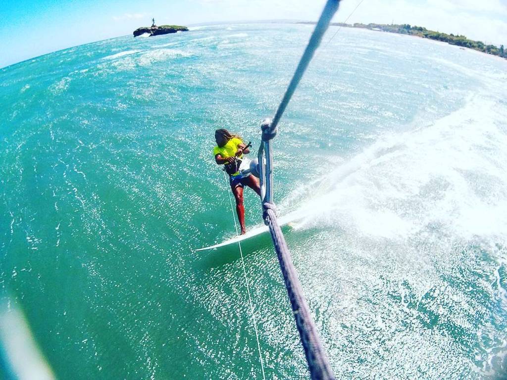 weKitesurf's tweet image. #kitesurf #strapless #goprohero4session #puertoplatakitesurfing #kitelessons #kitelegendschool / kitelegend #kitesu…