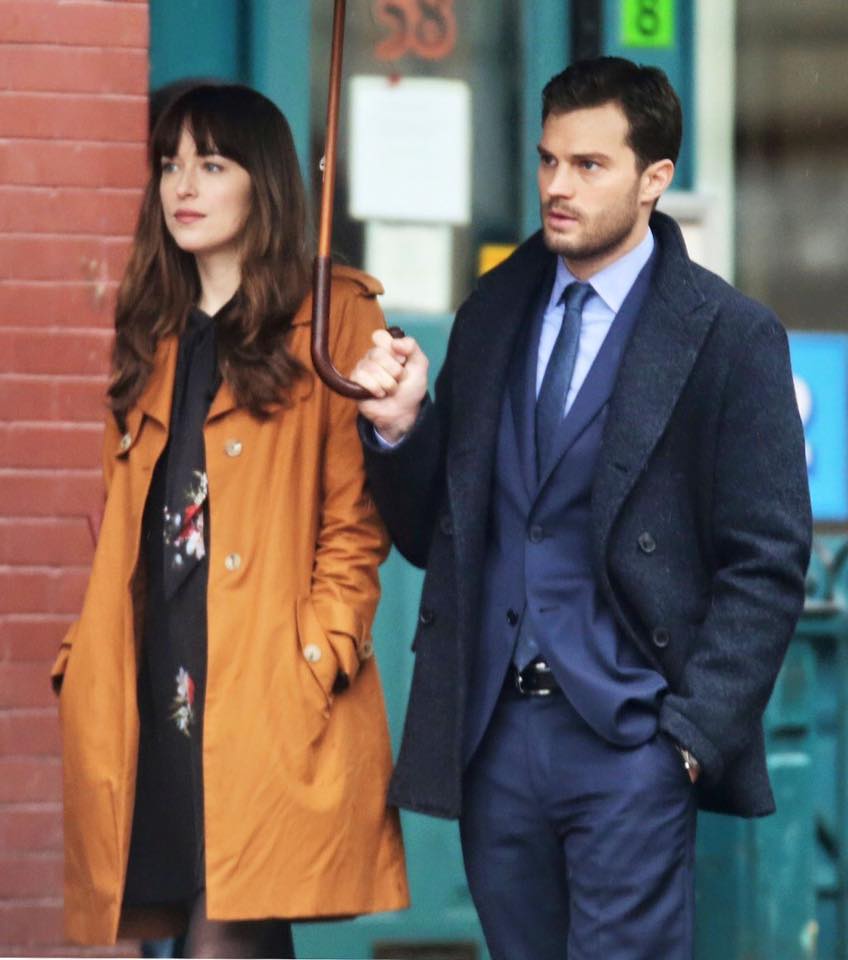 aboutJDornan's tweet photo. 👀💋😊☺️😌😉😍😘 #FiftyShadesDarker #ChristianGrey #AnastasiaSteele https://t.co/NuKsGSxh1M