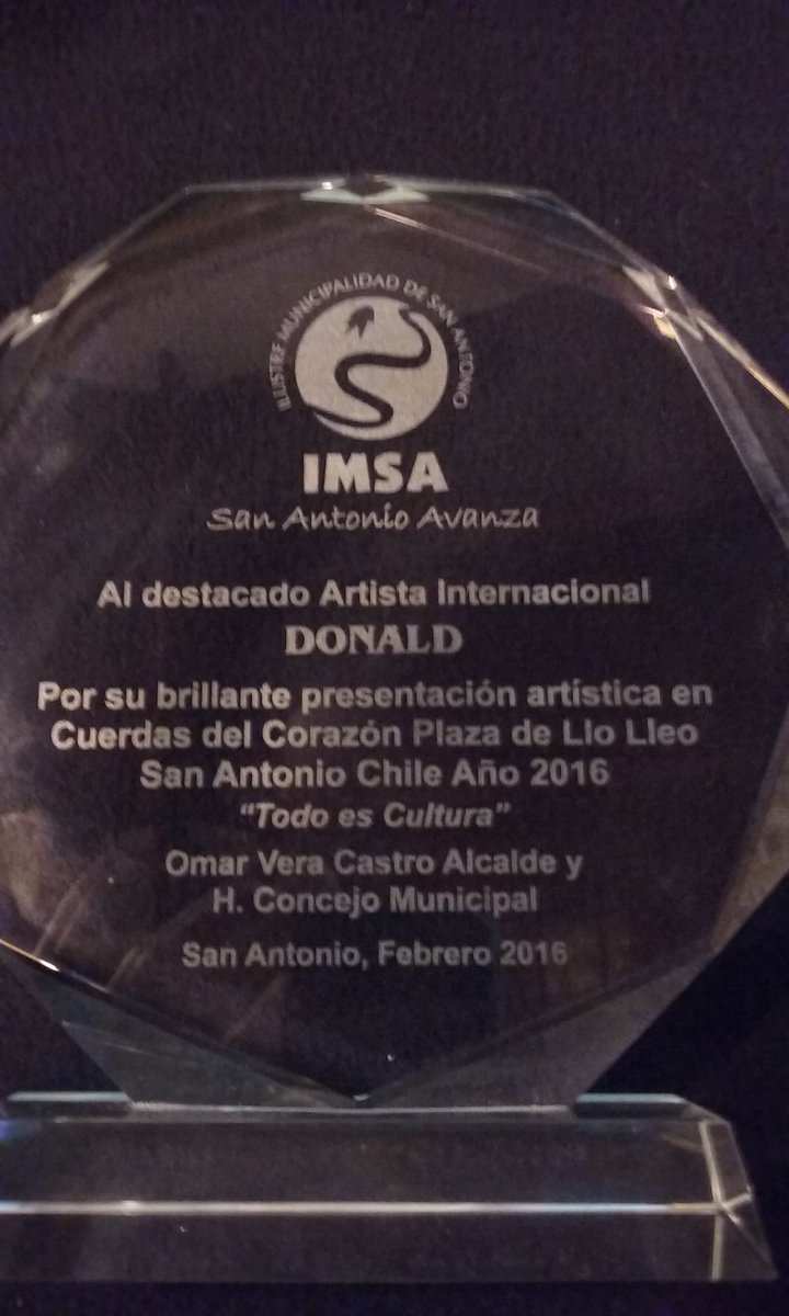 Donald_Clifton's tweet photo. Gracias Chile!!! https://t.co/uvMfPIiqEm