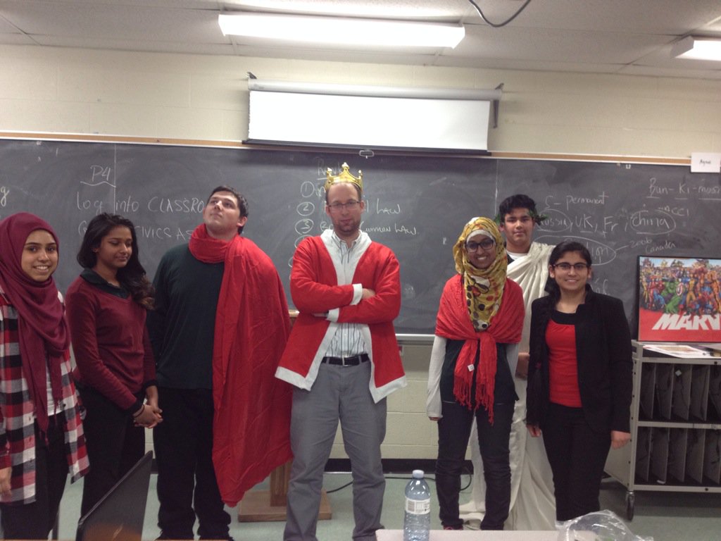 JSchikschneit's tweet photo. The #Greeks and #CodeofHammurabi 
#CLU3M0 debates. 
Great first days of the debate! #LRTW @cpsssac @CentralPeel1 https://t.co/NhFRtV2HUk