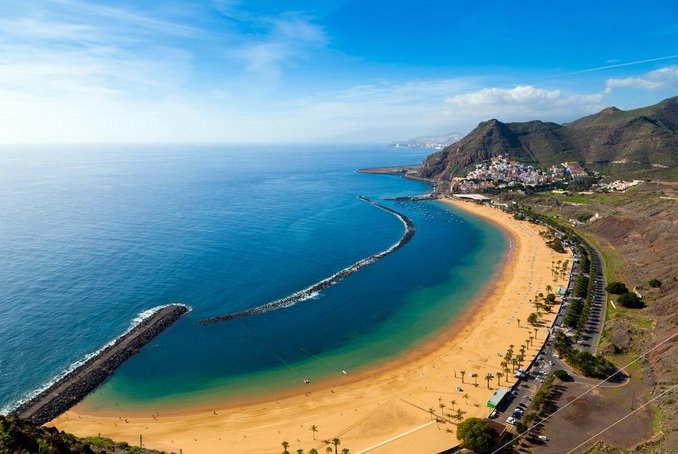 SnowhawkNL's tweet image. View our #WorkingGuide abroad in #Europe bit.ly/1EK8vad  #TravelTips